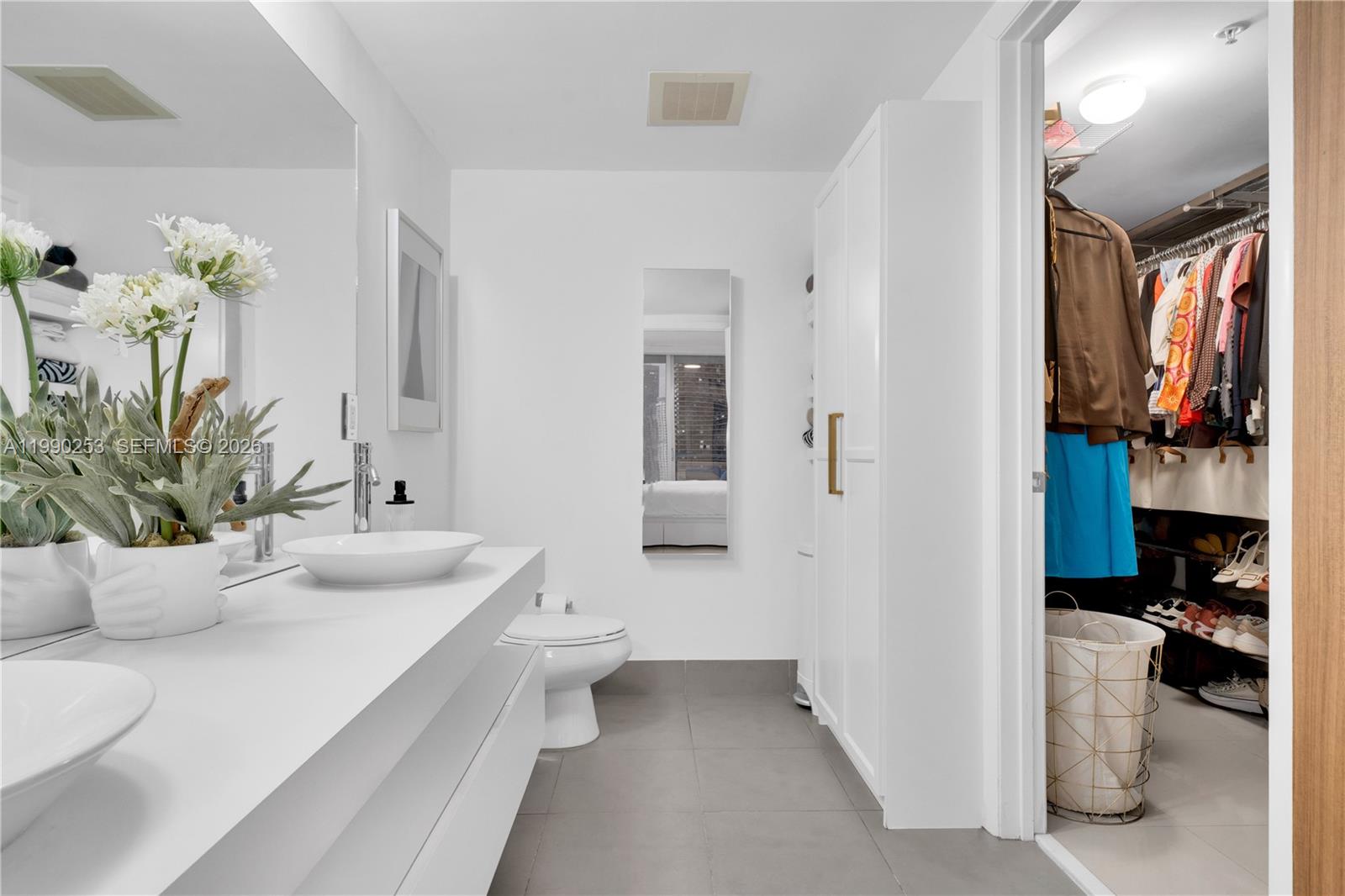 92 Southwest 3rd Street, Unit 2802 Miami, FL 33130 - Photo 17 of 44