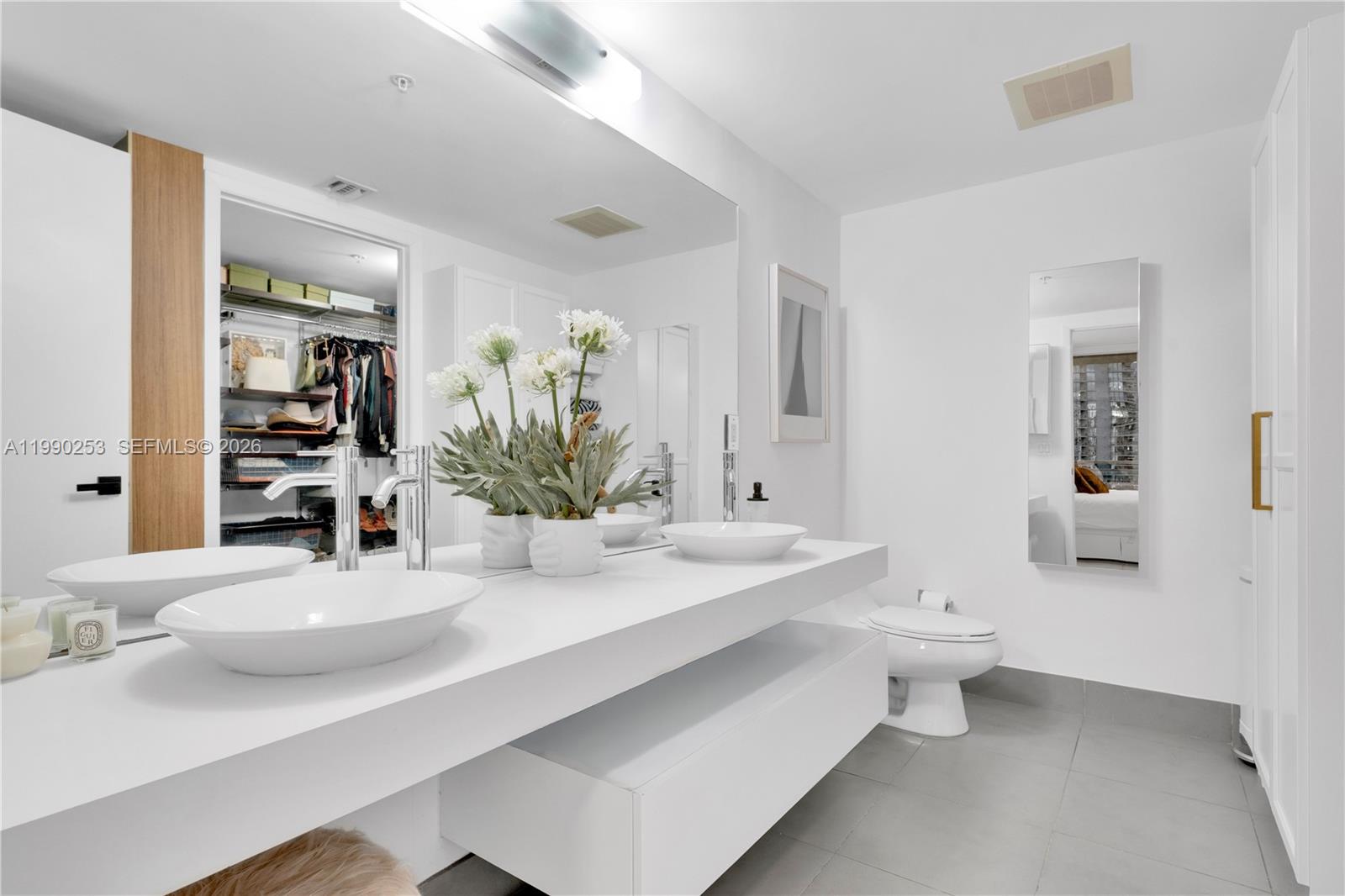 92 Southwest 3rd Street, Unit 2802 Miami, FL 33130 - Photo 18 of 44