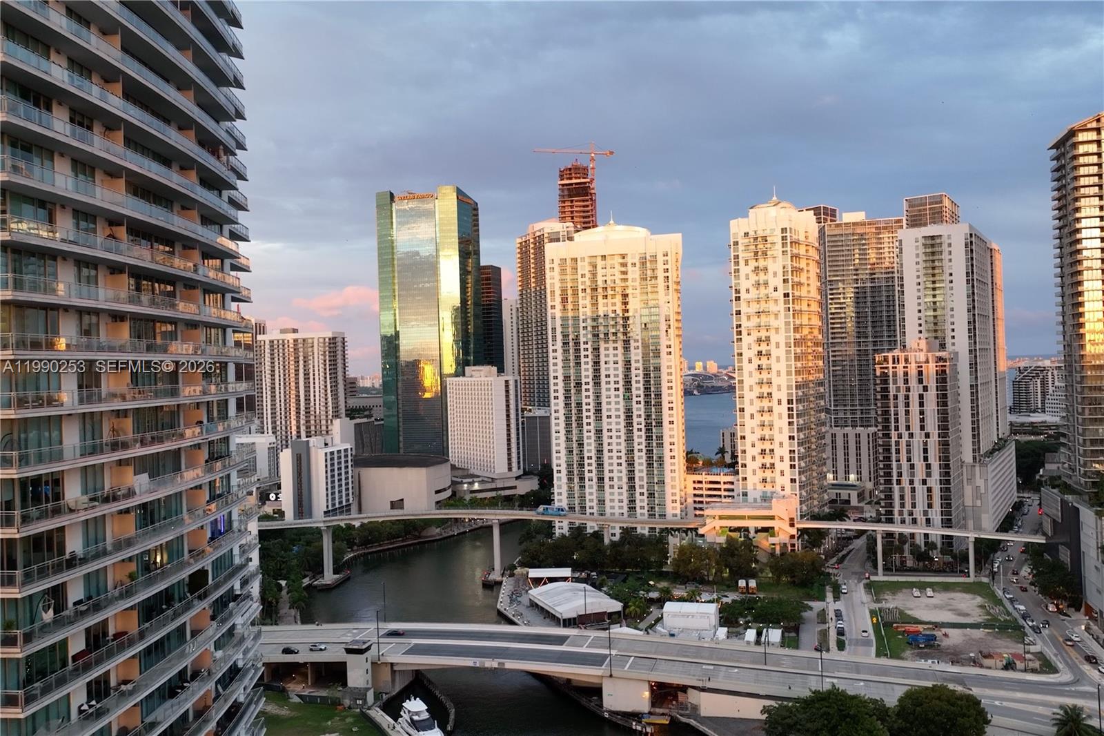 92 Southwest 3rd Street, Unit 2802 Miami, FL 33130 - Photo 38 of 44