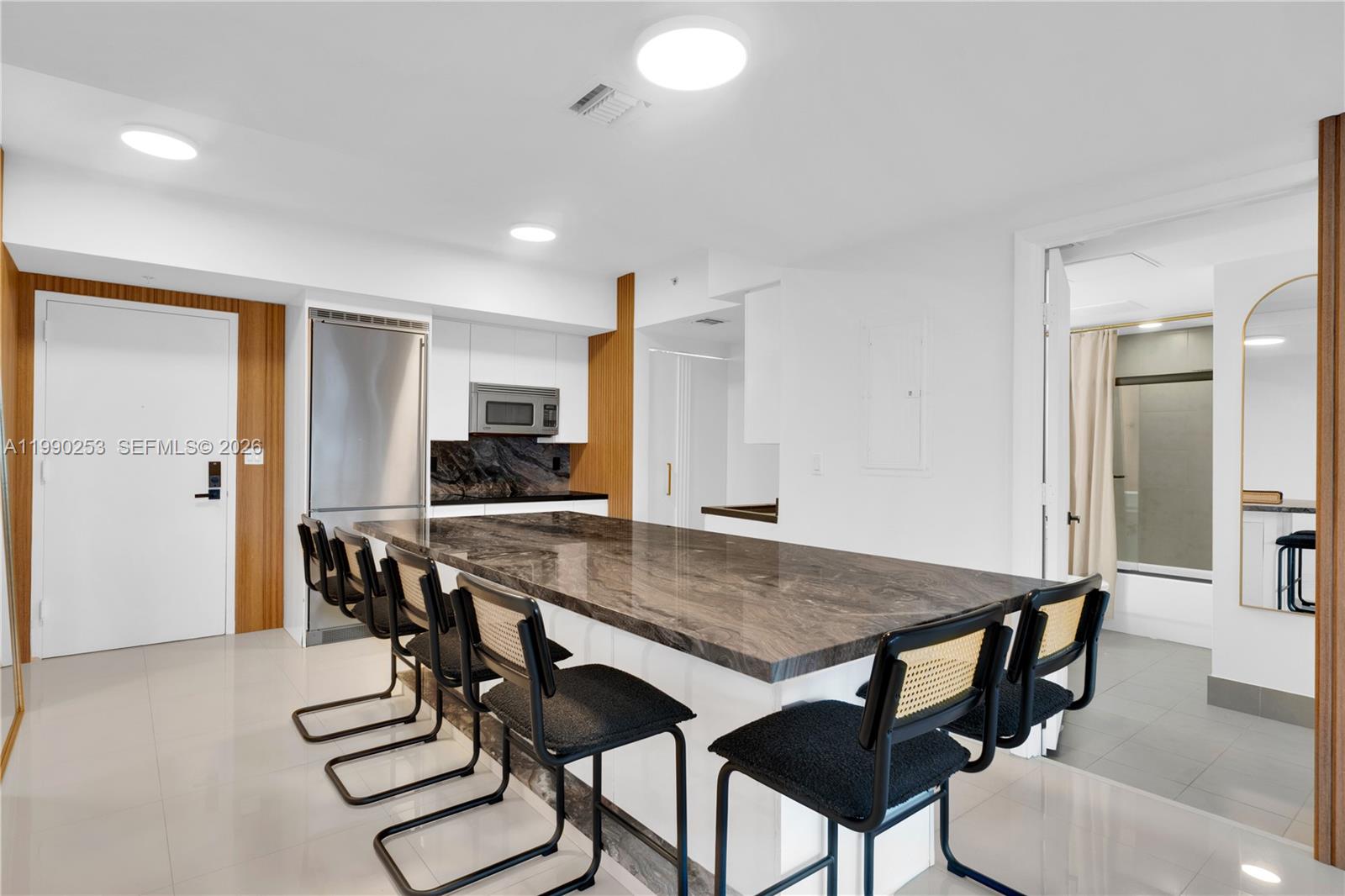 92 Southwest 3rd Street, Unit 2802 Miami, FL 33130 - Photo 5 of 44