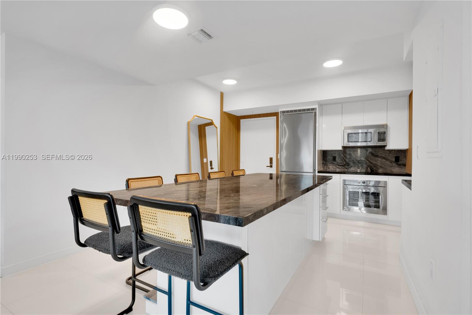 92 Southwest 3rd Street, Unit 2802 Miami, FL 33130 - Photo 7 of 44