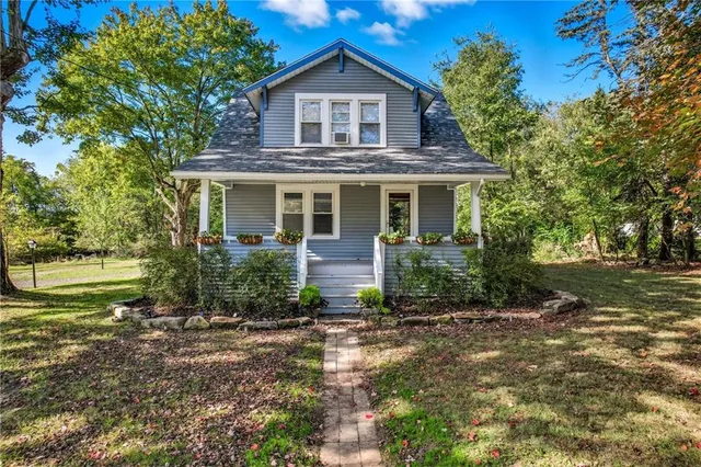 $298,520 | 1039 North Keel Ridge Road, Hermitage, PA 16148