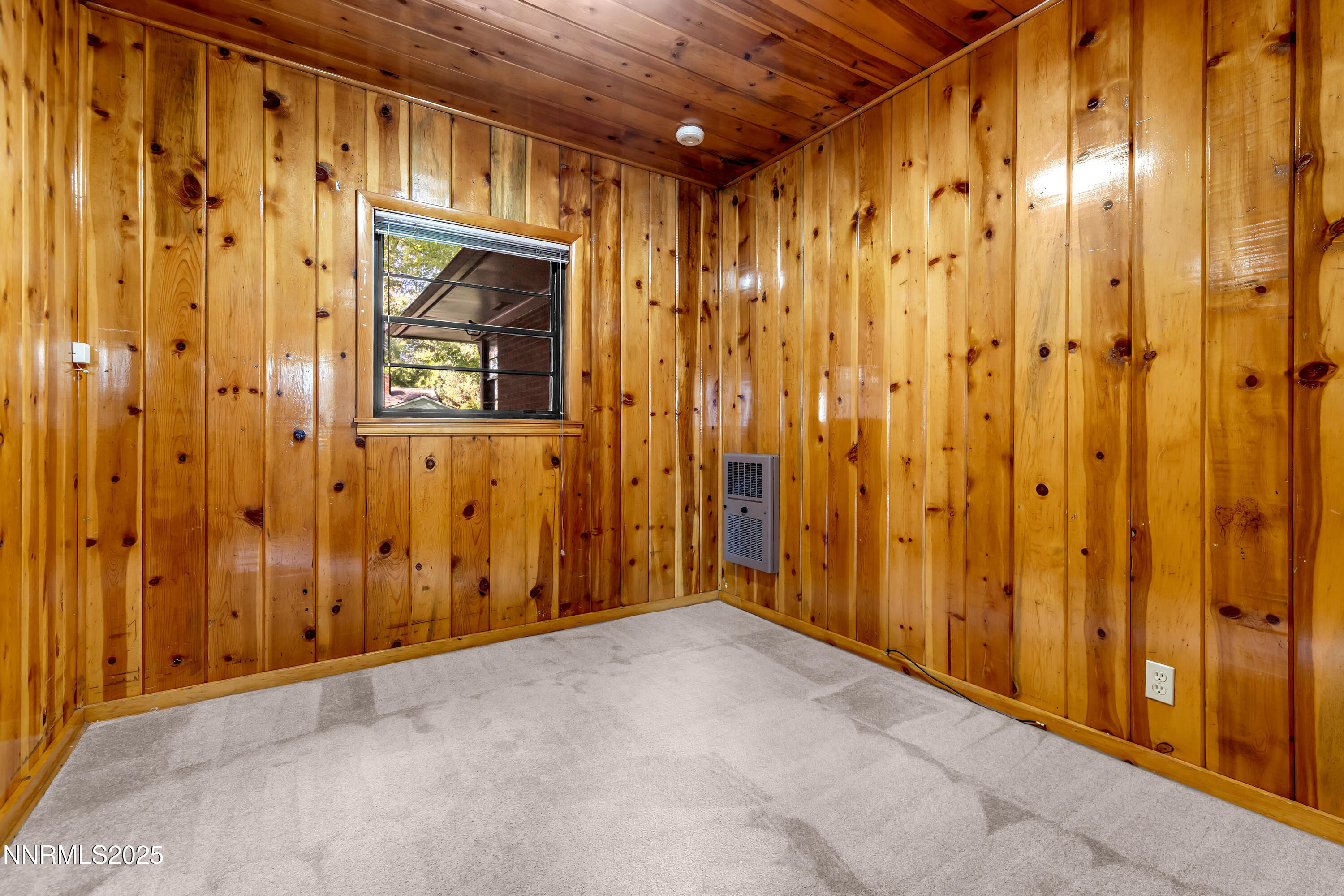 870 Lyman Avenue Reno, NV 89509 - Photo 25 of 46 Lyman870-043