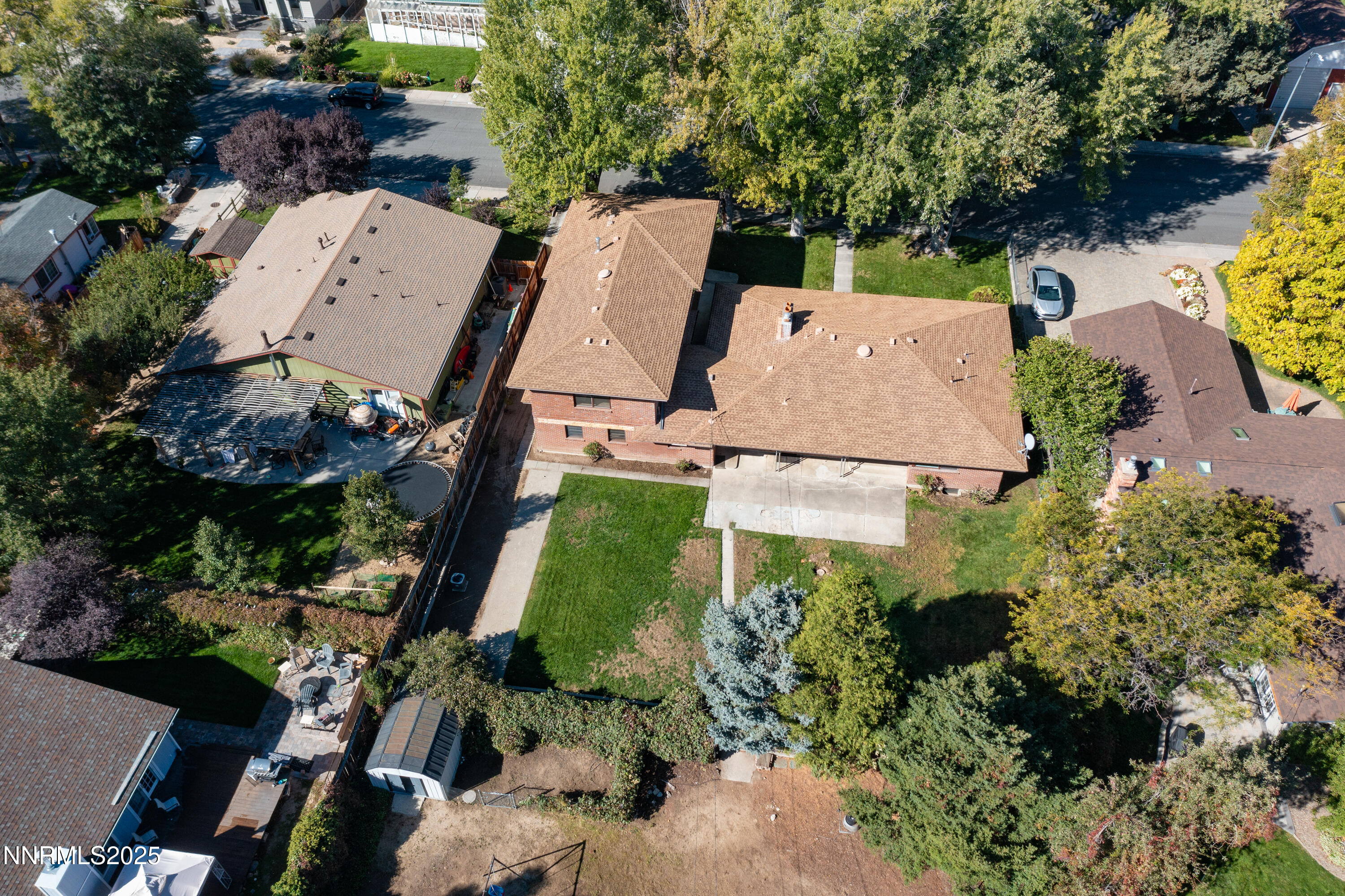 870 Lyman Avenue Reno, NV 89509 - Photo 33 of 46 Lyman870-062