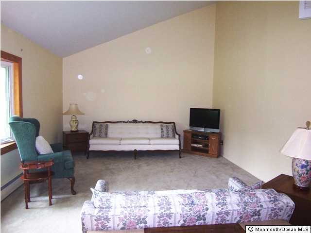 49 Lone Oak Road Middletown, NJ 07748 - Photo 3 of 3 Additional Photo