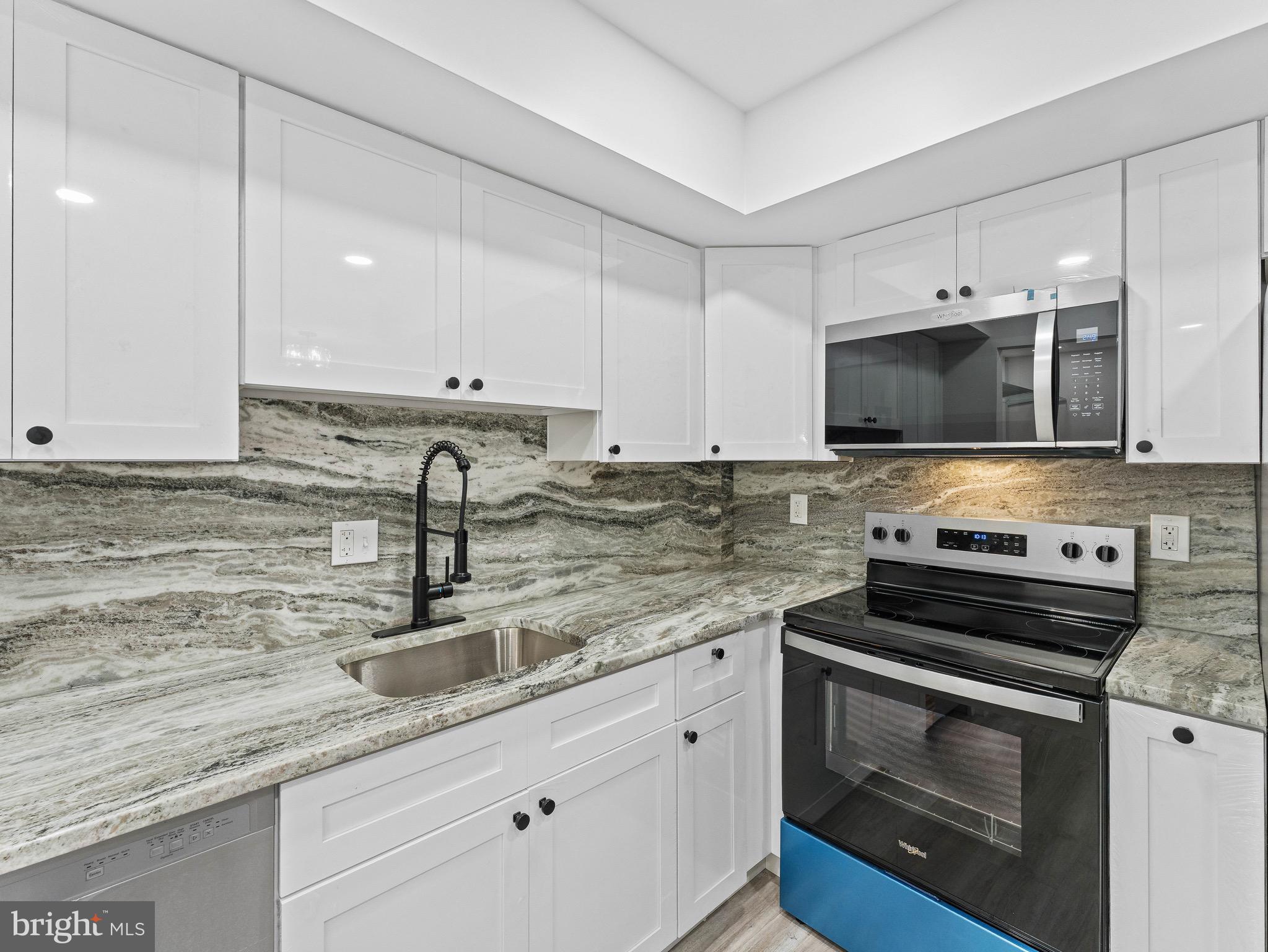 15 Raleigh Place Willingboro, NJ 08046 - Photo 10 of 26 Gallery Image 10