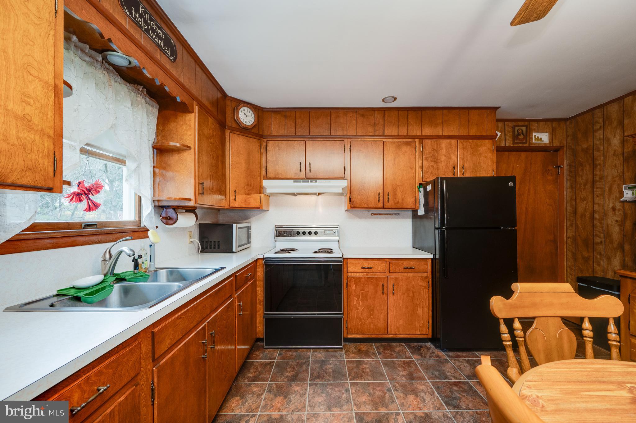 585 Wade Road St. Clair, PA 17970 - Photo 13 of 43