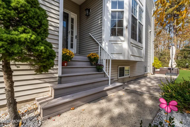 $625,000 | 89 Austin Street, Tinton Falls, NJ 07712