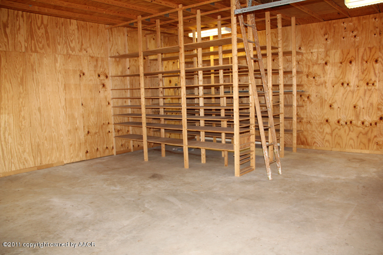5127 Crockett Street Amarillo, TX 79110 - Photo 20 of 25 front view of a room with a room