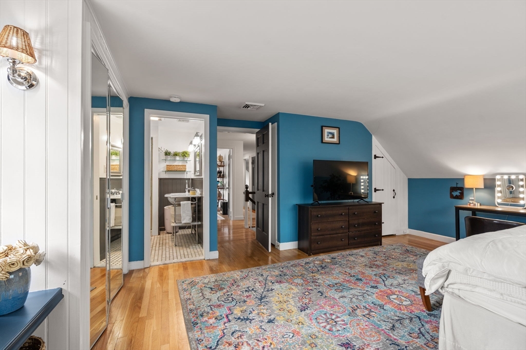 5 Whitney Street Sherborn, MA 01770 - Photo 20 of 41