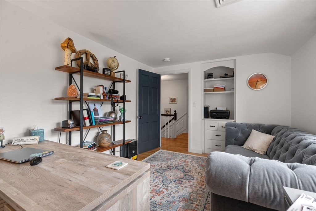 5 Whitney Street Sherborn, MA 01770 - Photo 24 of 41