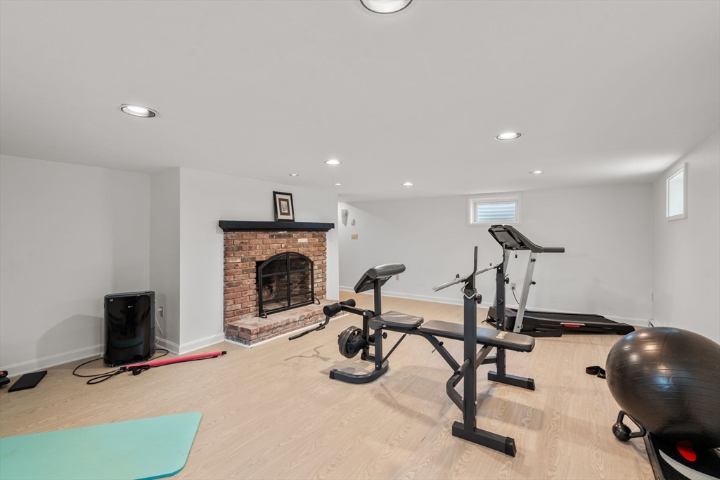 5 Whitney Street Sherborn, MA 01770 - Photo 34 of 41