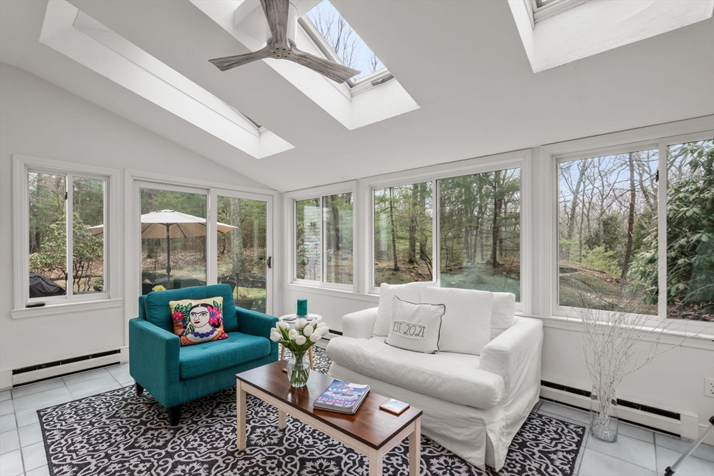 5 Whitney Street Sherborn, MA 01770 - Photo 10 of 41