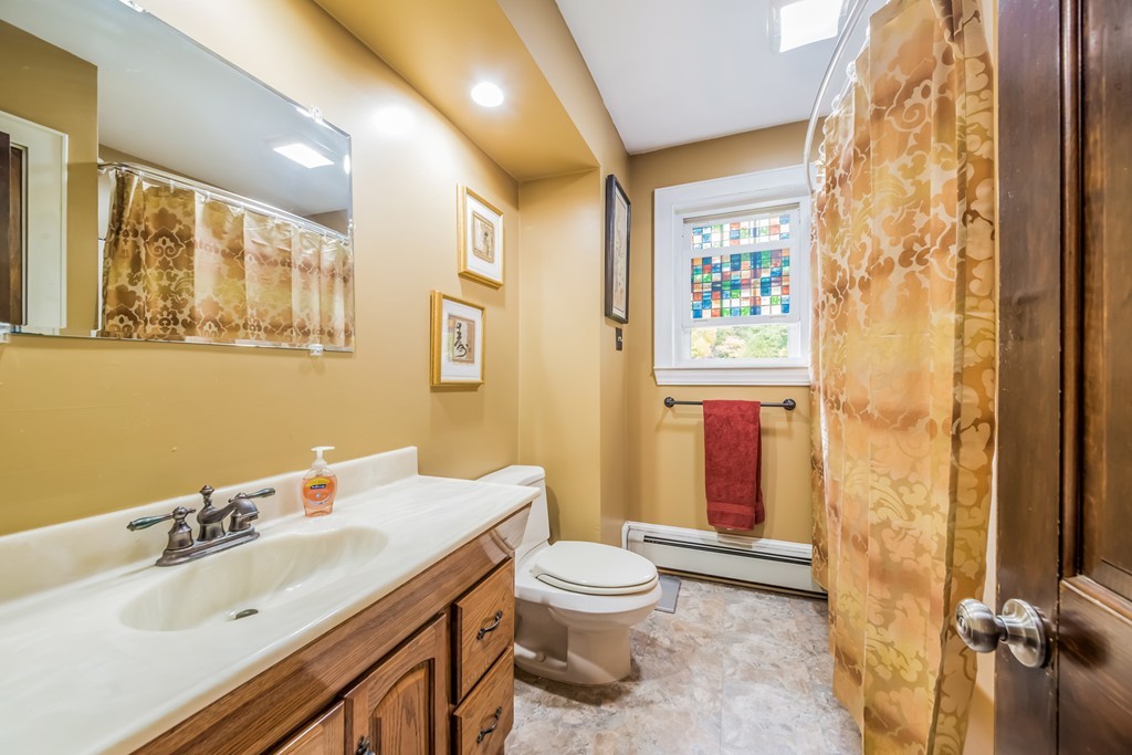 134 Valley Road Barre, MA 01005 - Photo 10 of 25