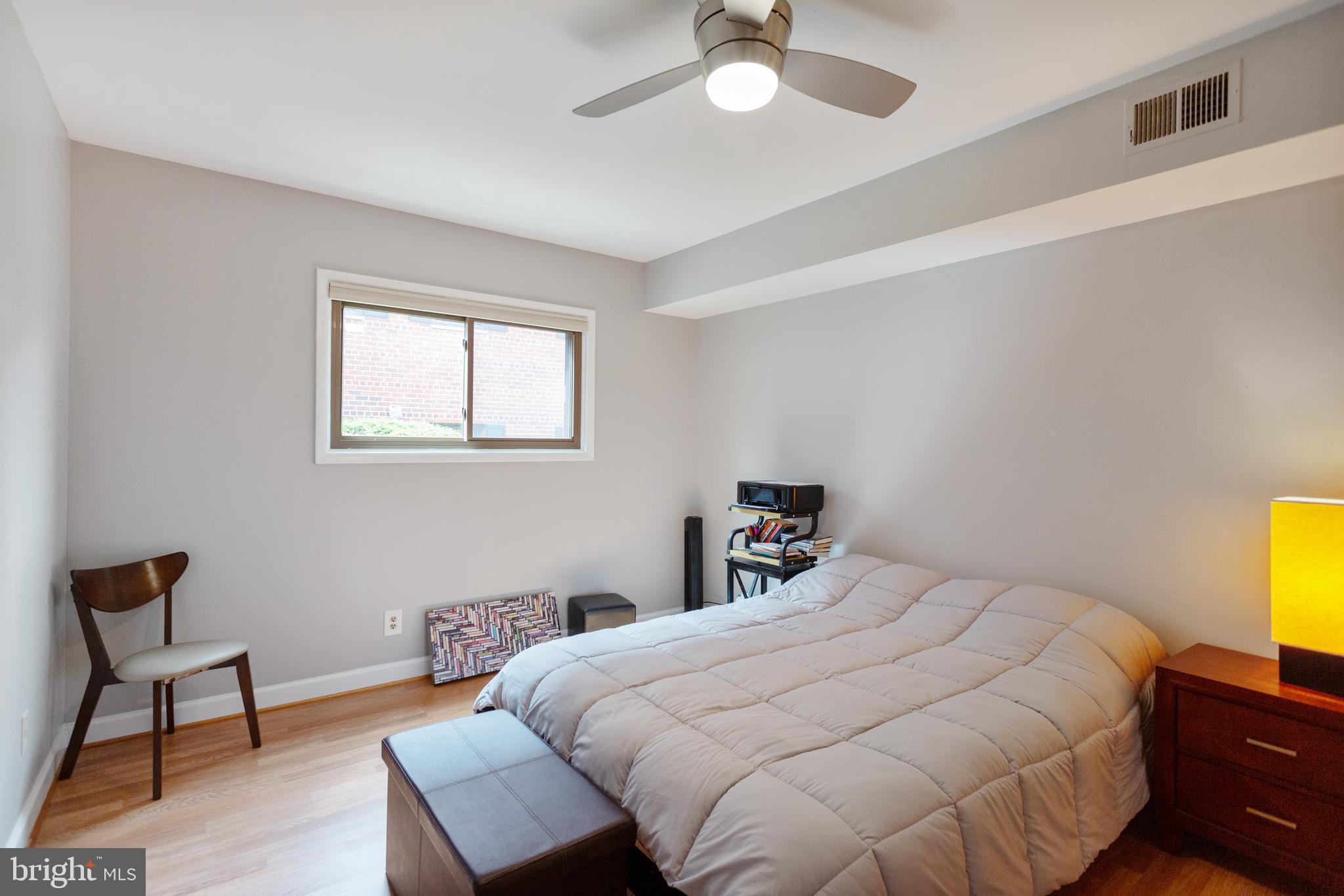 208 Skyhill Road, Unit 3 Alexandria, VA 22314 - Photo 20 of 42