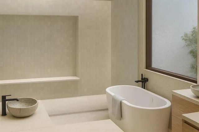 $5,299,000 | 2944 Gulf Of Mexico Drive, Longboat Key, FL 34228