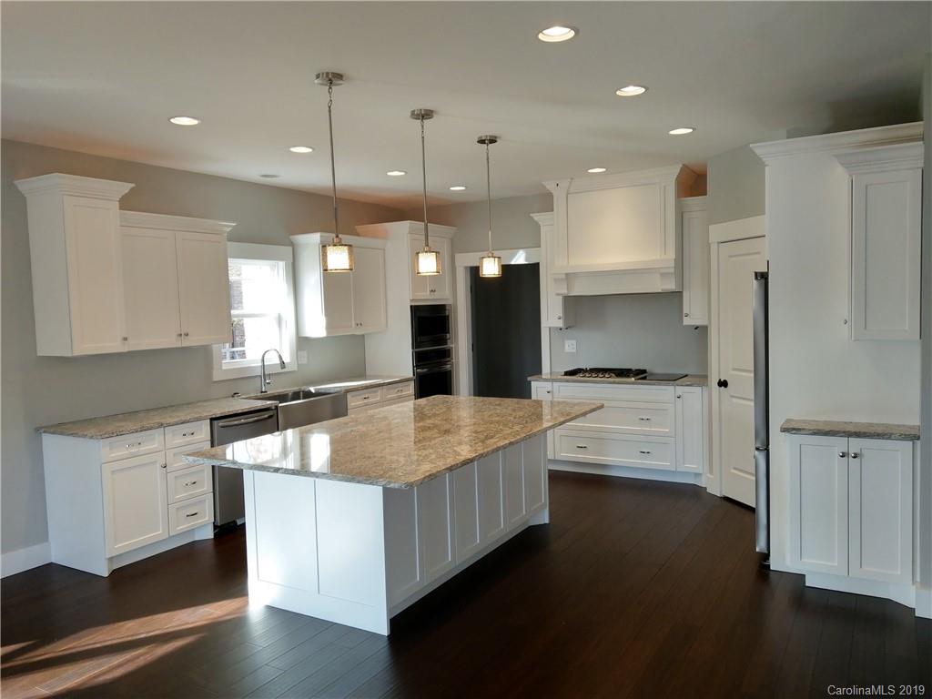 681 Players Ridge Road Hickory, NC 28601 - Photo 4 of 25 Gallery Image 4