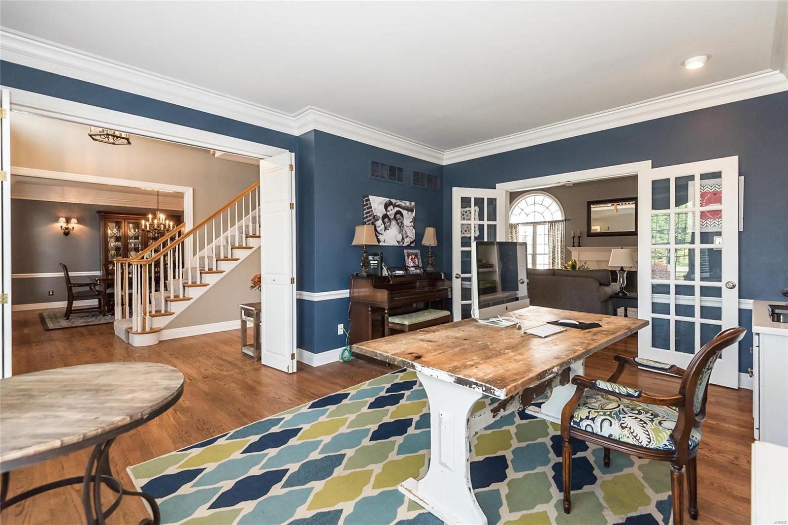 2056 Hunters Field Road St. Louis, MO 63122 - Photo 4 of 40 Gallery Image 4