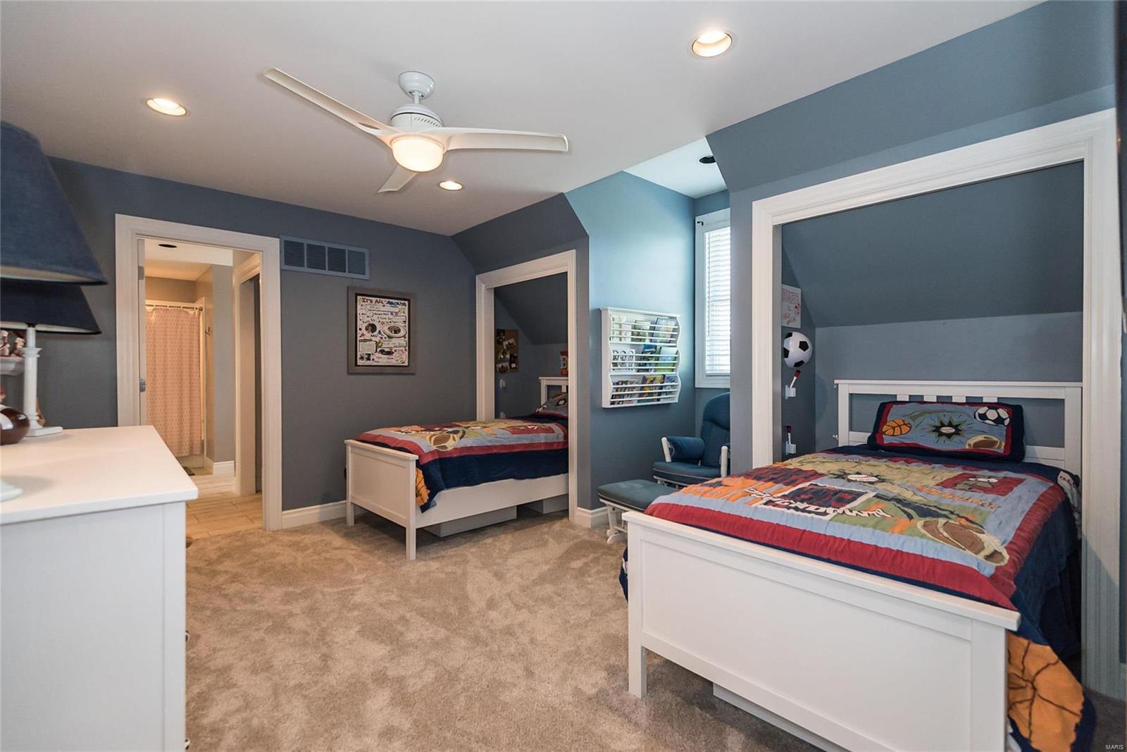2056 Hunters Field Road St. Louis, MO 63122 - Photo 34 of 40 Gallery Image 34