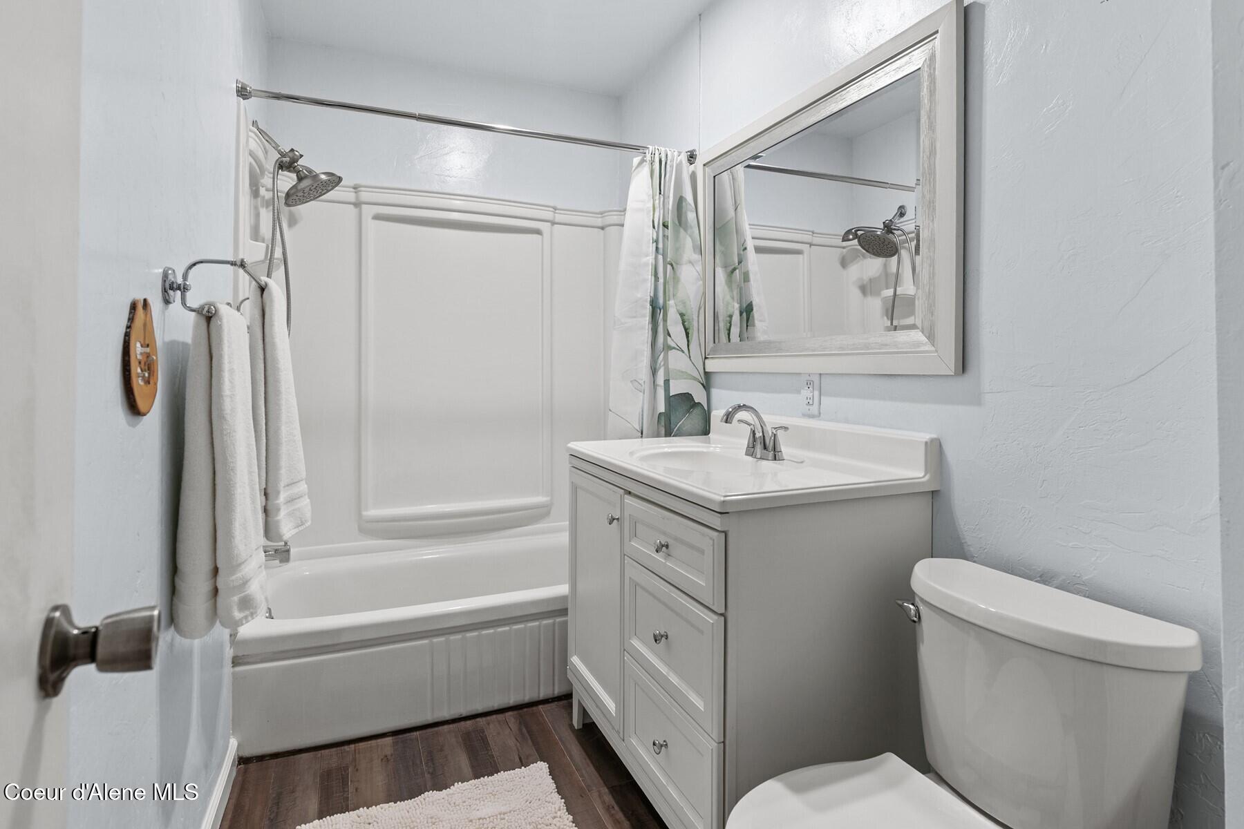309 North 18th Street Coeur D'Alene, ID 83814 - Photo 5 of 33 Bathroom