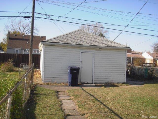 500 Frazier Street River Rouge, MI 48218 - Photo 3 of 21 P5190056