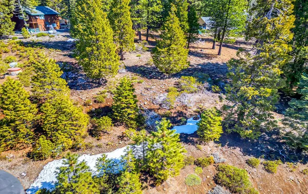 $42,000 | 285 Osprey Loop, Lake Almanor West, CA 96020