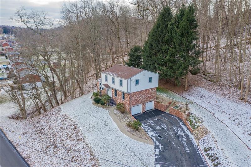 12450 Roth Drive North Huntingdon, PA 15642 - Photo 3 of 25 Gallery Image 3
