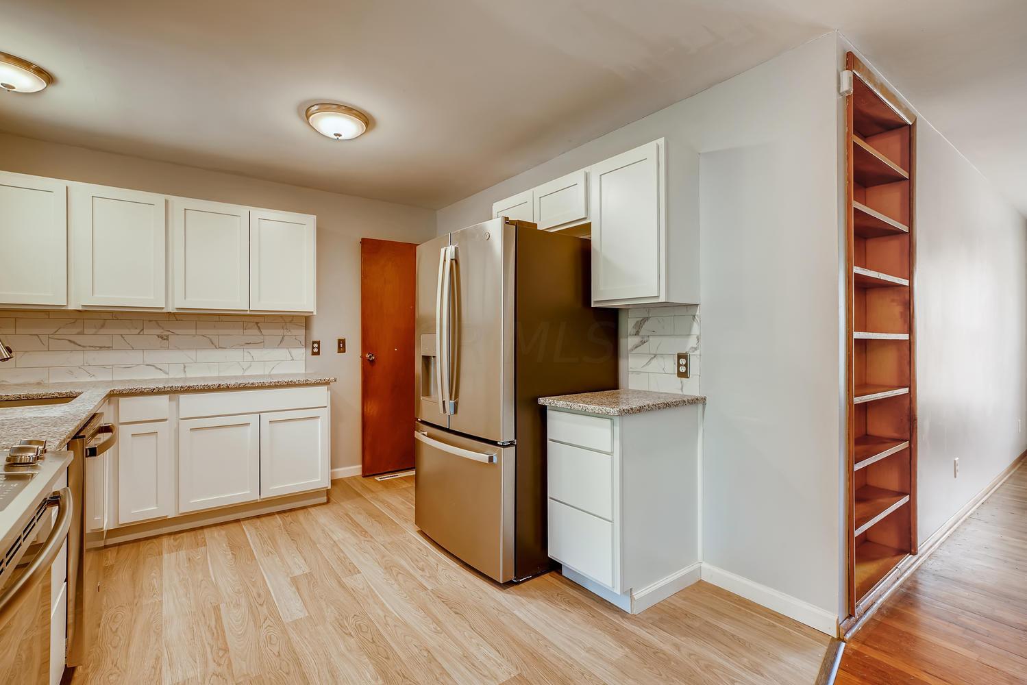1455 Fullen Road Columbus, OH 43229 - Photo 8 of 27 Gallery Image 8