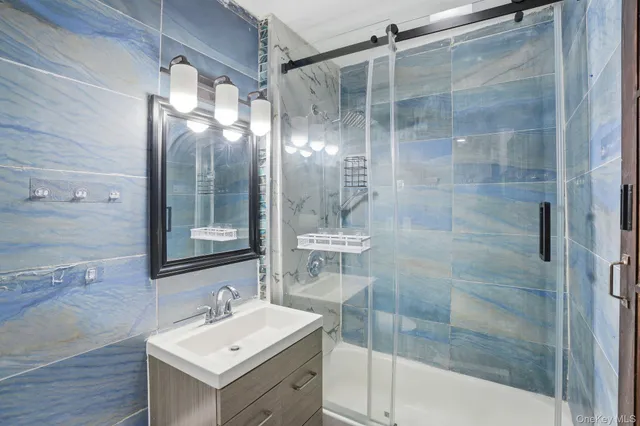 $1,248,000 | 82-01 251st Street | Bellerose