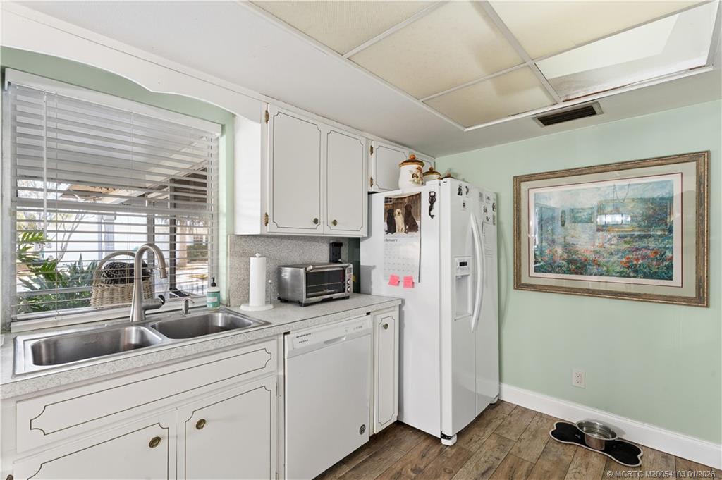 900 Northwest 11th Terrace Stuart, FL 34994 - Photo 20 of 31