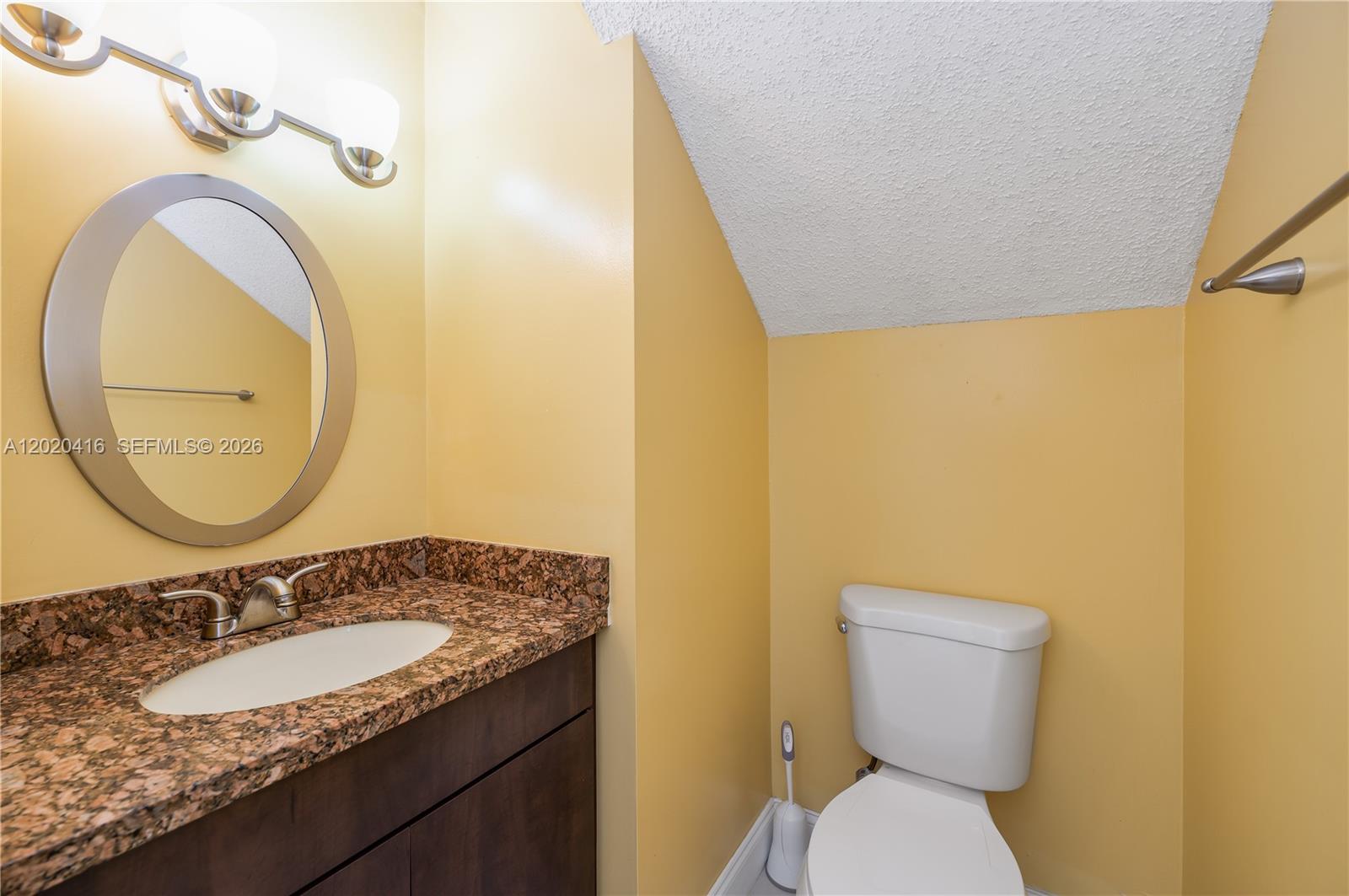 4668 Southwest 153rd Court Miami, FL 33185 - Photo 6 of 37