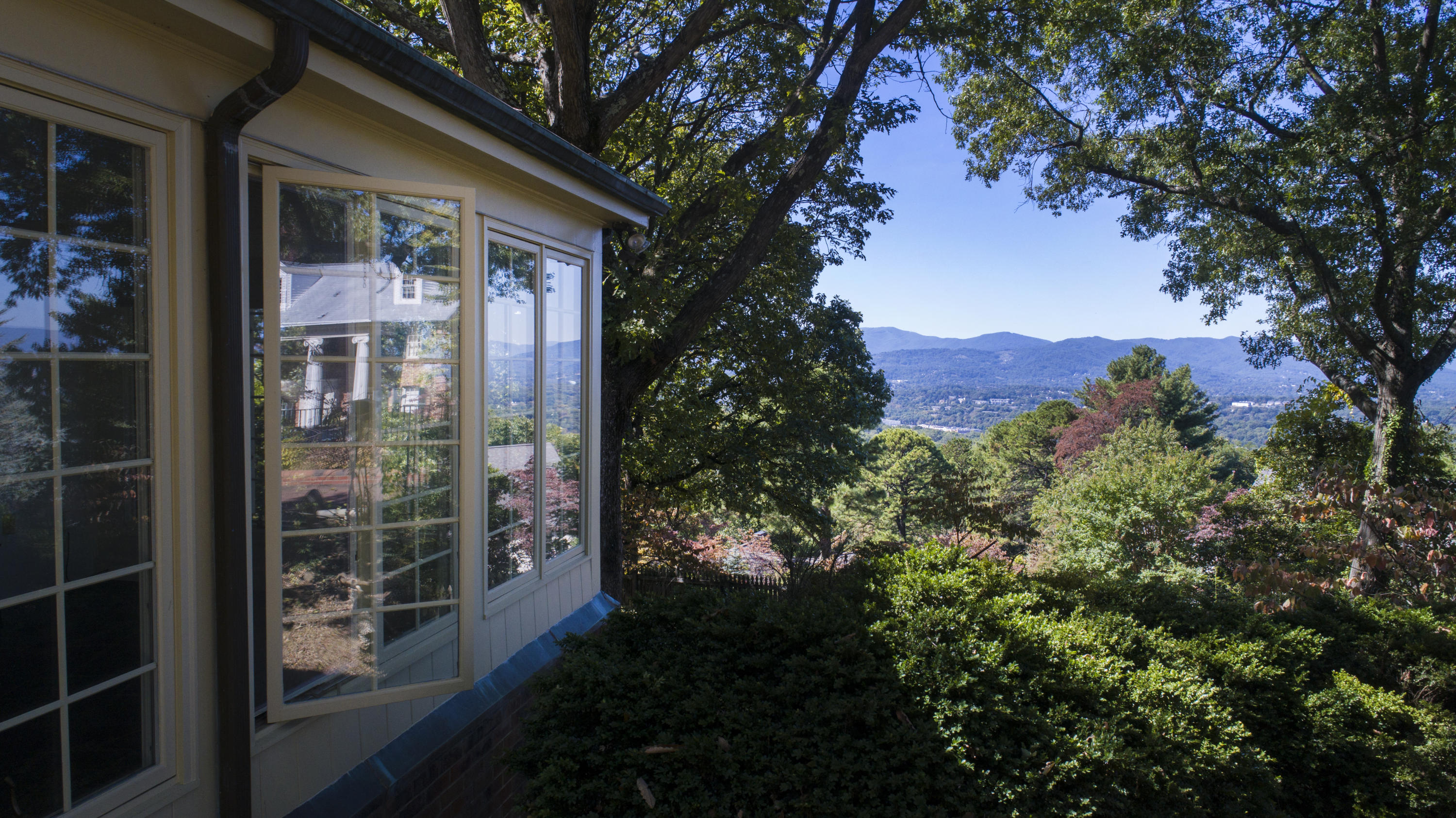 3434 West Ridge Circle Southwest Roanoke, VA 24014 - Photo 31 of 37 a view of a glass door and a tree