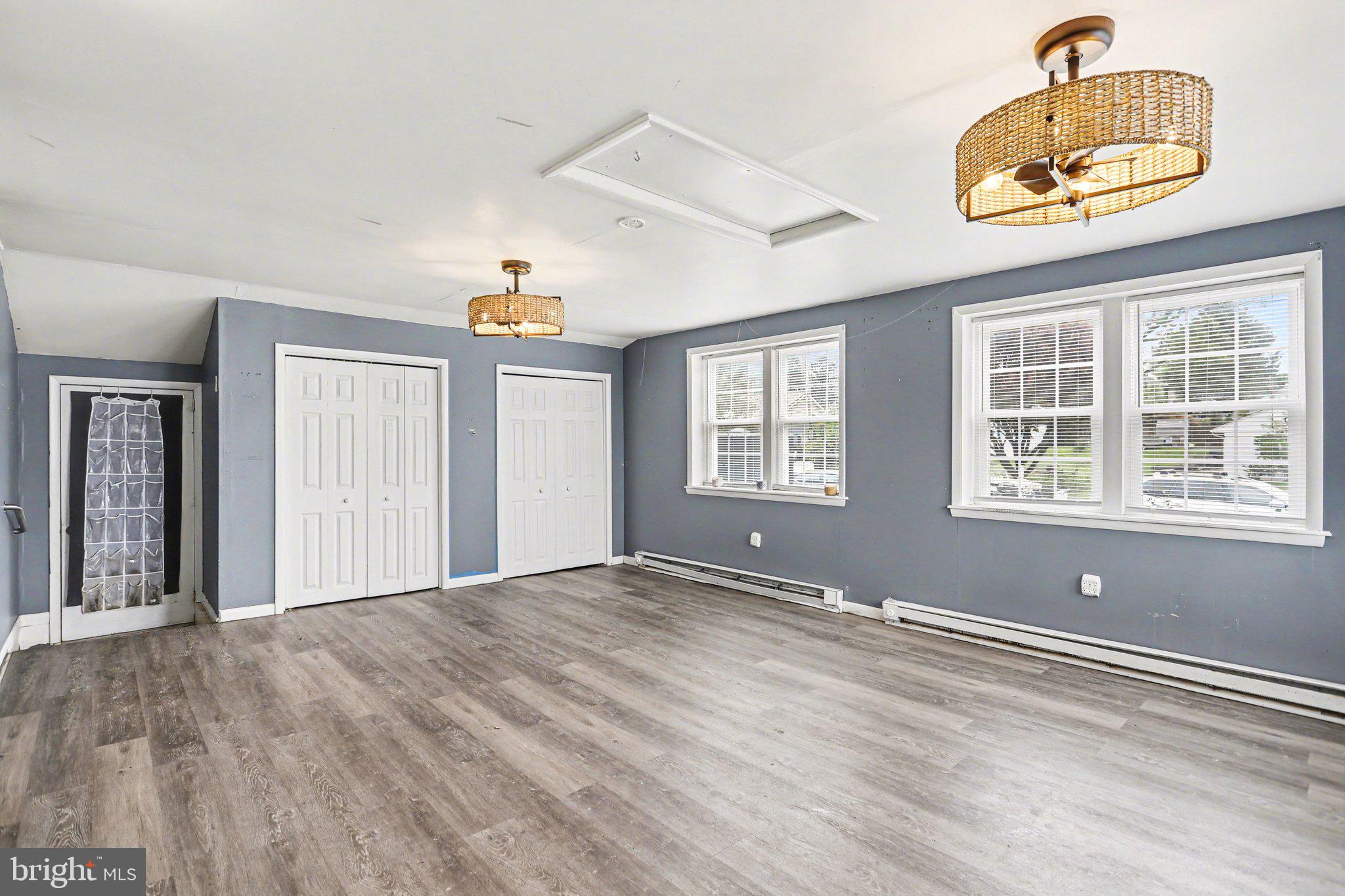 212 Barcroft Road York, PA 17406 - Photo 9 of 20 Gallery Image 9