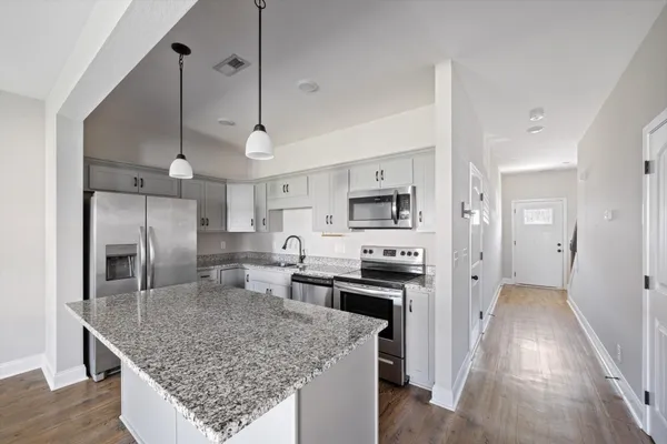 $1,575 | 314 Fallow Circle, Clarksville, TN 37040