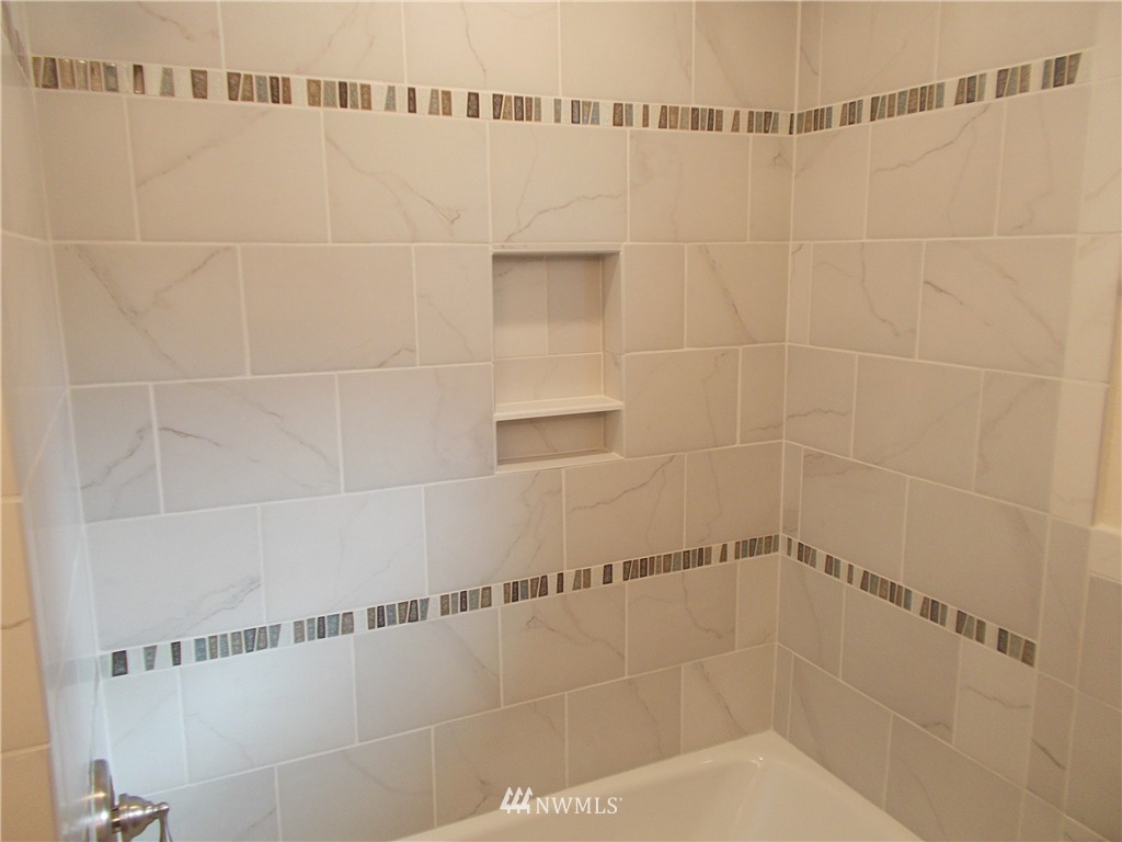 2188 Mitchell Road Southeast Port Orchard, WA 98366 - Photo 14 of 25 Gallery Image 14