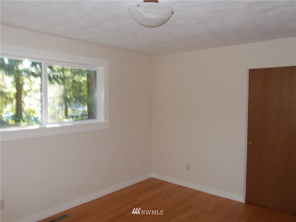 2188 Mitchell Road Southeast Port Orchard, WA 98366 - Photo 17 of 25 Gallery Image 17