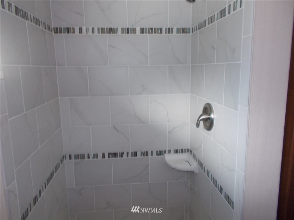 2188 Mitchell Road Southeast Port Orchard, WA 98366 - Photo 19 of 25 Gallery Image 19