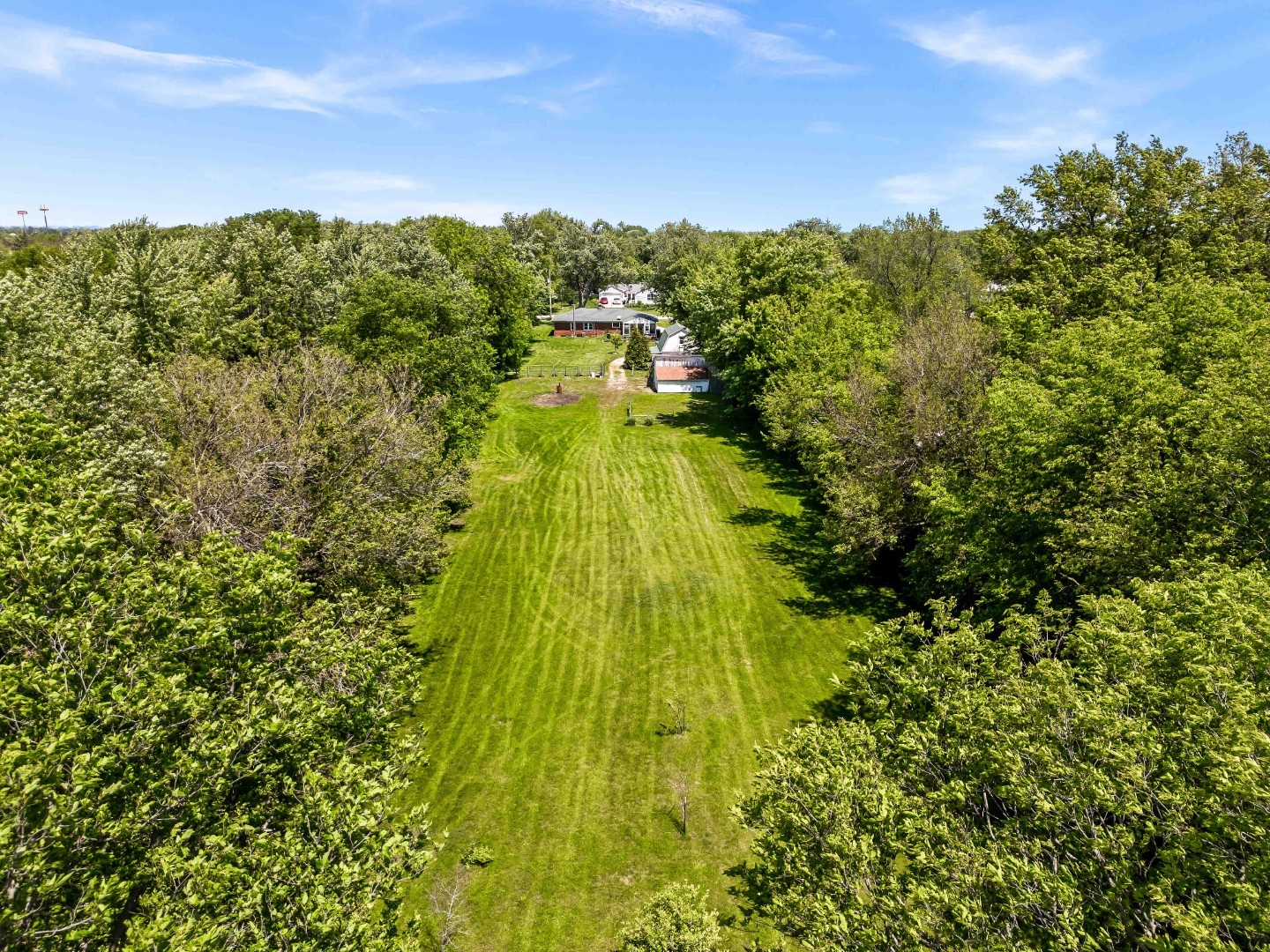 209 Woodrig Road Bloomington, IL 61704 - Photo 5 of 49