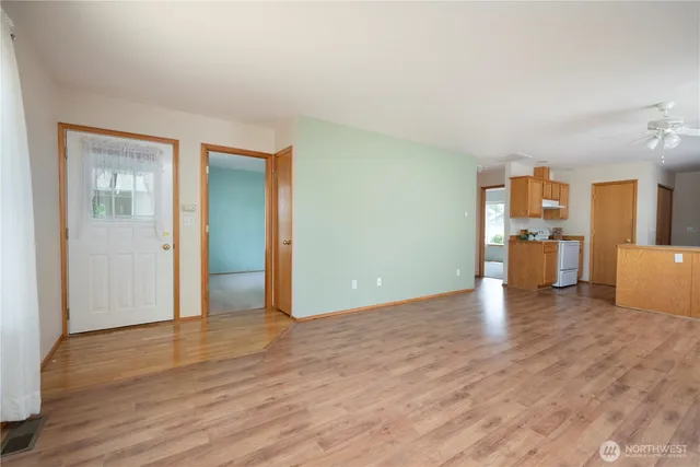 $369,000 | 161 West Whidbey Avenue, Unit 4, Oak Harbor, WA 98277