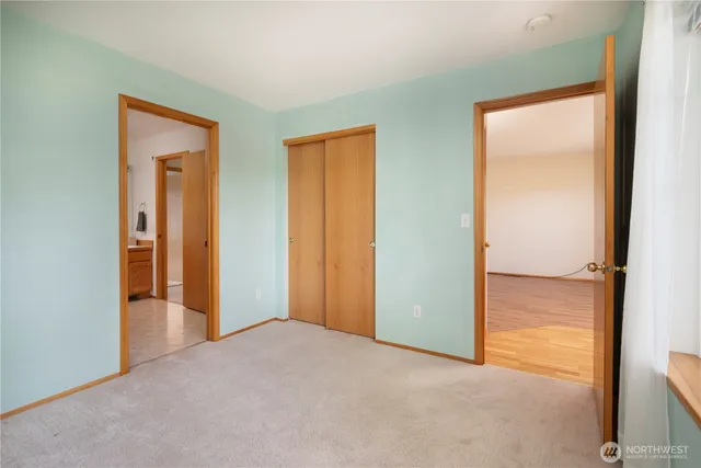 $369,000 | 161 West Whidbey Avenue, Unit 4, Oak Harbor, WA 98277