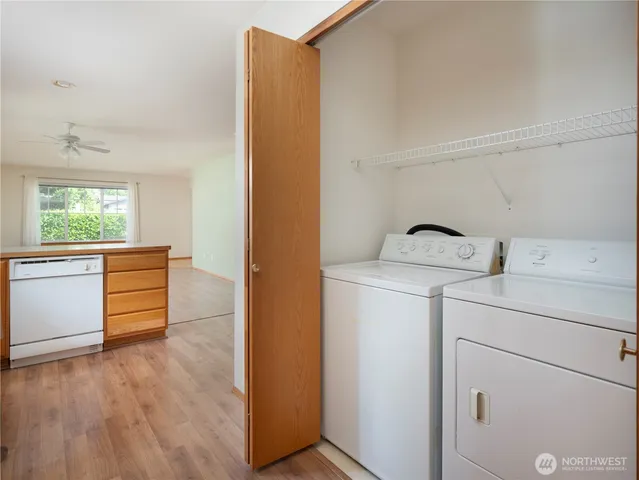 $369,000 | 161 West Whidbey Avenue, Unit 4, Oak Harbor, WA 98277