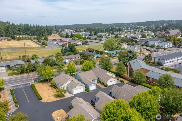 $369,000 | 161 West Whidbey Avenue, Unit 4, Oak Harbor, WA 98277