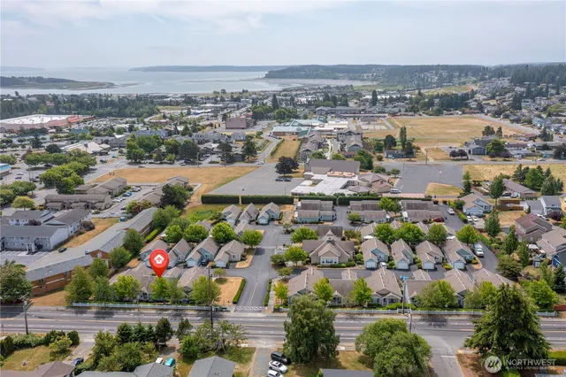 $369,000 | 161 West Whidbey Avenue, Unit 4, Oak Harbor, WA 98277