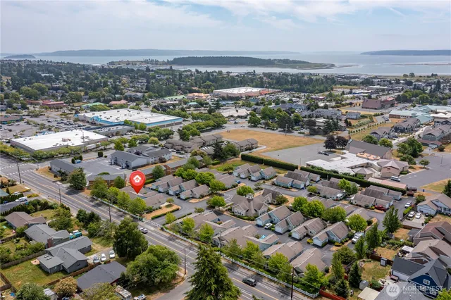 $369,000 | 161 West Whidbey Avenue, Unit 4, Oak Harbor, WA 98277