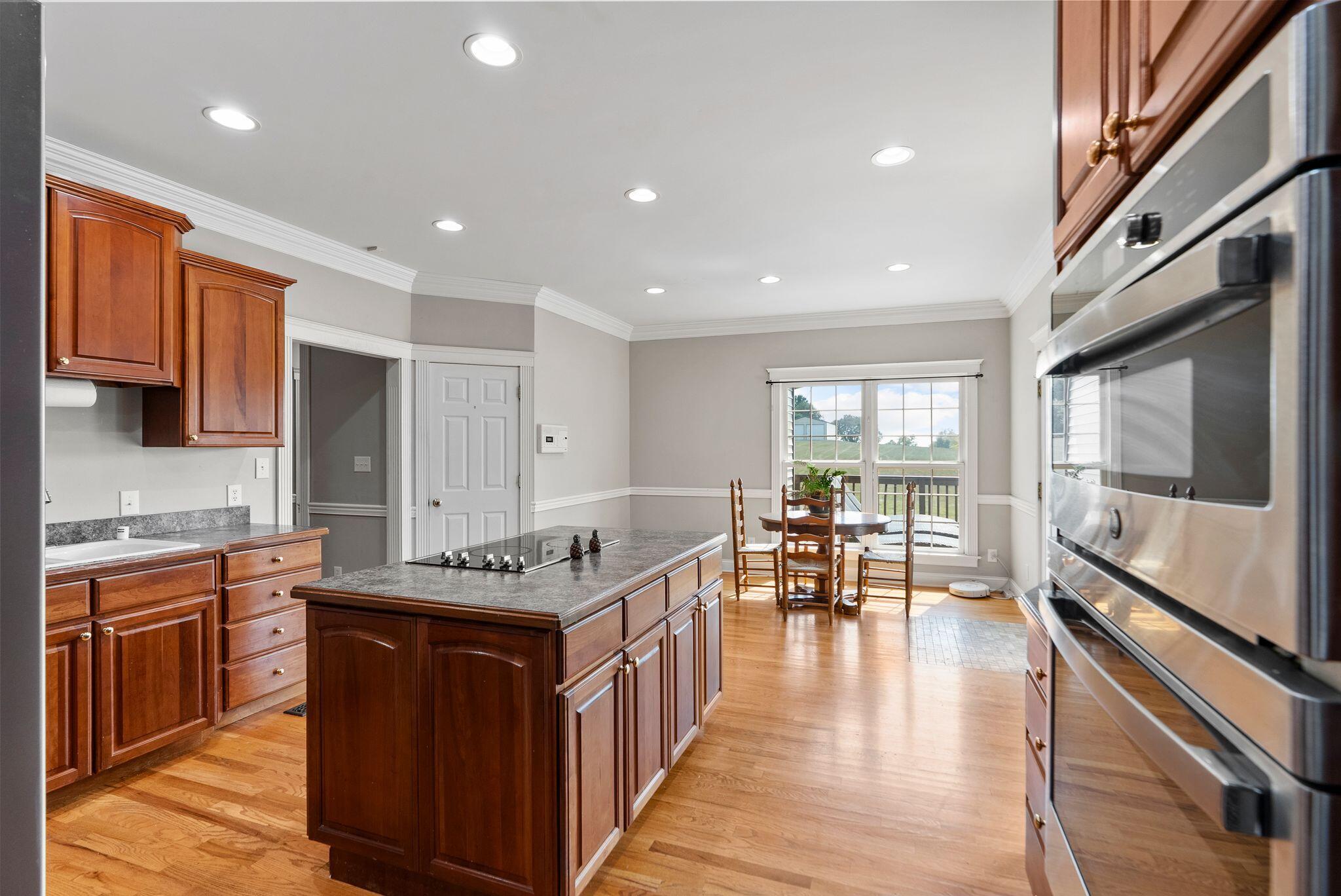 7300 Old Boonesboro Road Winchester, KY 40391 - Photo 25 of 52 Kitchen