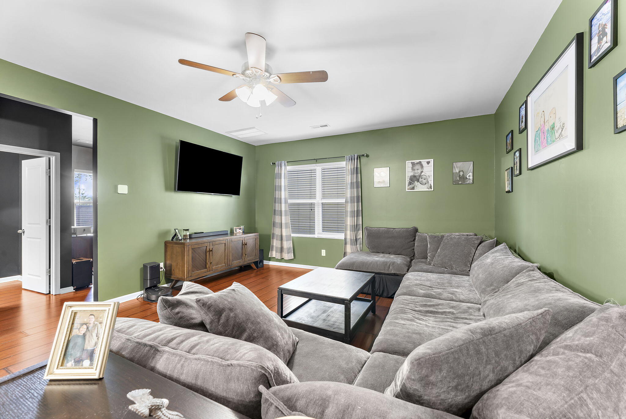 144 Brookhaven Road Summerville, SC 29486 - Photo 7 of 43 9-web-or-mls-DSC05712