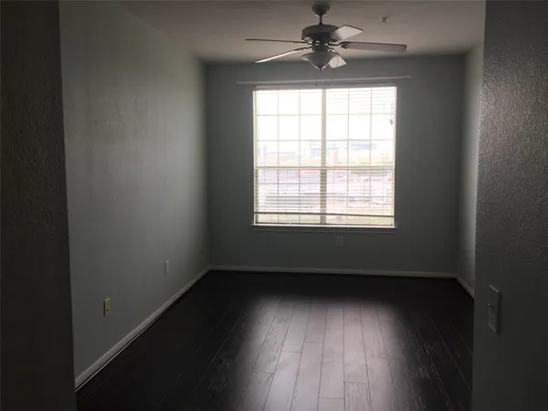 $1,700 | 7575 Kirby Drive, Unit 2420, Houston, TX 77030