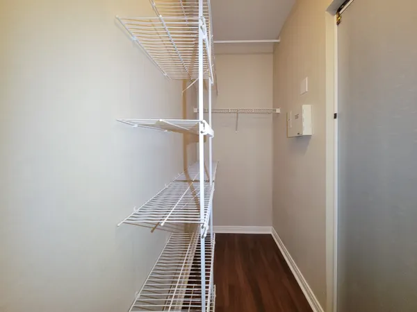 $1,700 | 7575 Kirby Drive, Unit 2420, Houston, TX 77030