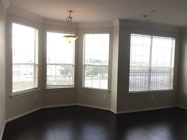 $1,700 | 7575 Kirby Drive, Unit 2420, Houston, TX 77030
