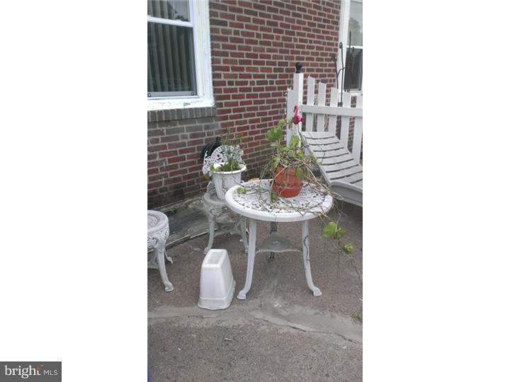 7624 Brockton Road Philadelphia, PA 19151 - Photo 1 of 14 Gallery Image 1